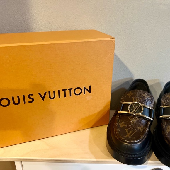 ACADEMY LOAFER - Picture 2 of 3